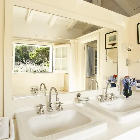 Dei Tramonti Villa *