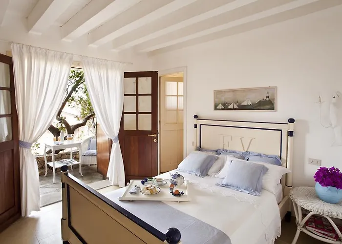 Dei Tramonti Villa *